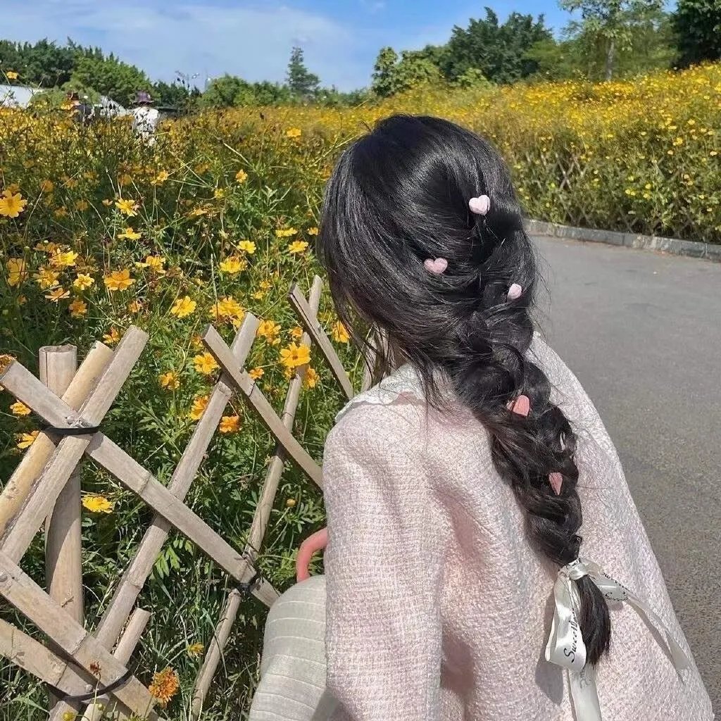 伯纳德特的真实本质